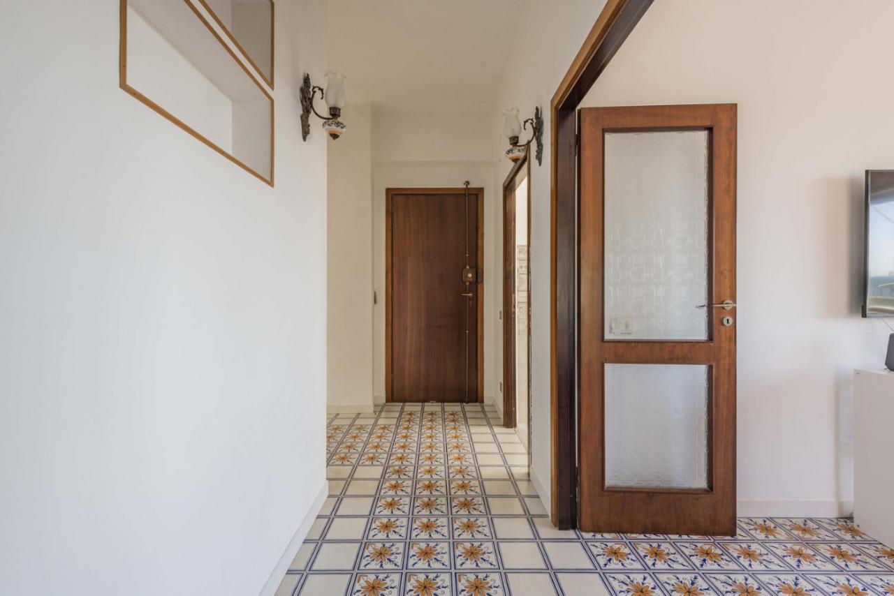 Rosa House Lägenhet Marina di Cerveteri Exteriör bild