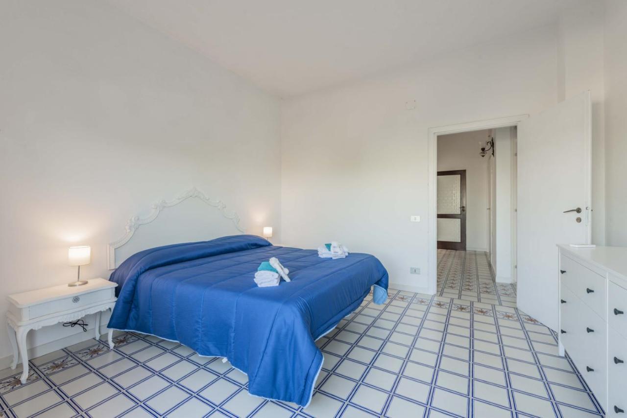 Rosa House Lägenhet Marina di Cerveteri Exteriör bild