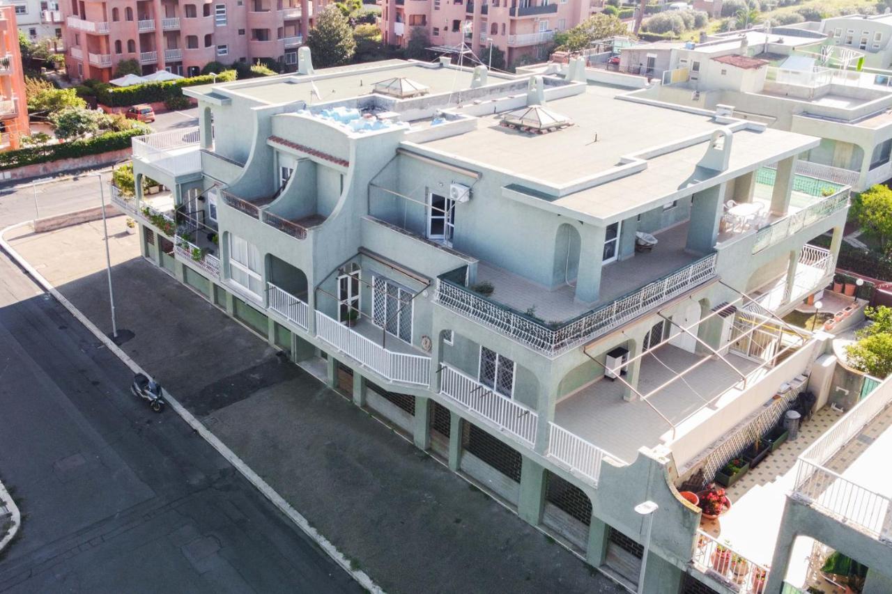 Rosa House Lägenhet Marina di Cerveteri Exteriör bild