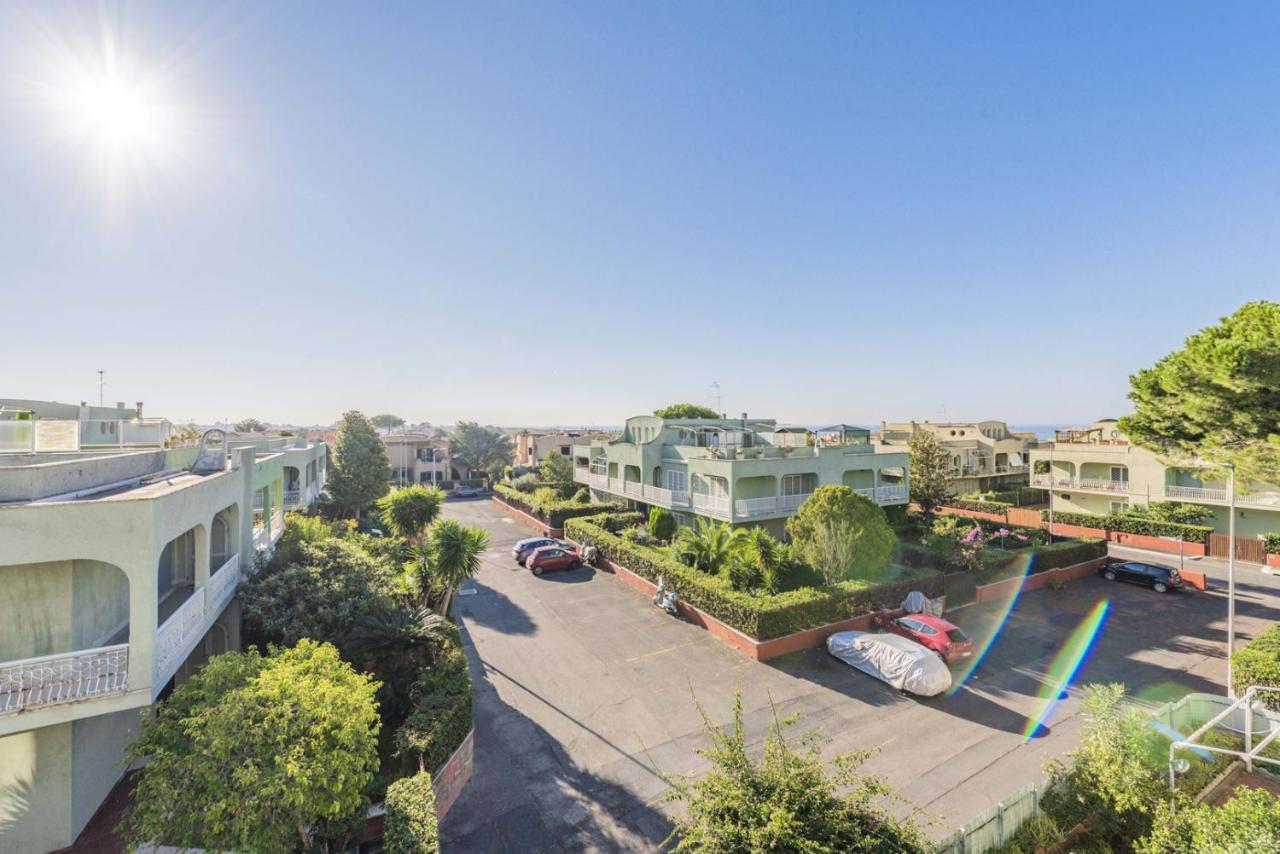 Rosa House Lägenhet Marina di Cerveteri Exteriör bild